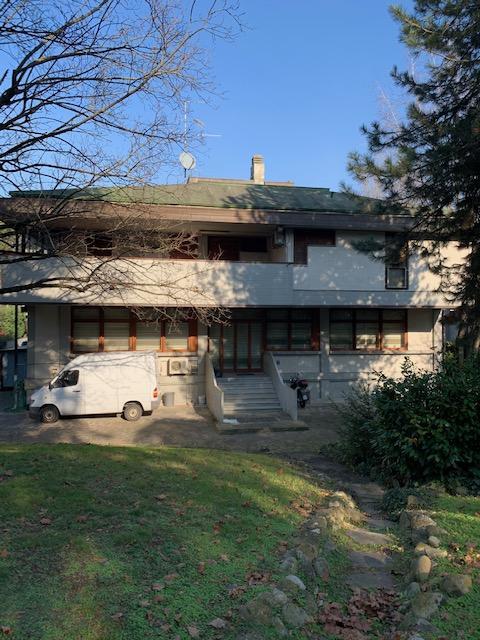 Casalecchio di Reno (BO) - Affittasi complesso immobiliare