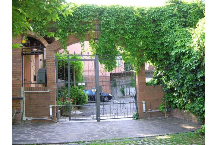 Villa in Vendita Bologna