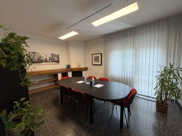 Bologna q.re Fiera - Affittasi ufficio