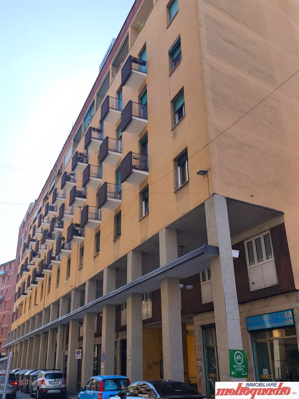 BOLOGNA – VIA FERRARESE/PIAZZA DELL’UNITÀ ampio trilocale