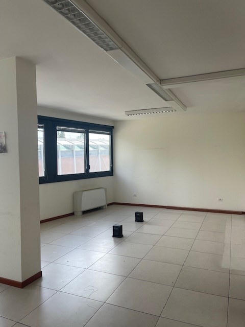 Casalecchio di Reno - Affittasi ufficio